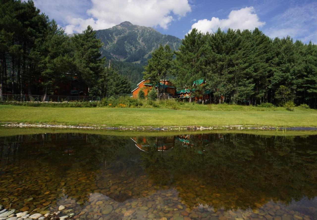 Radisson Golf Resort Pahalgām Exteriér fotografie