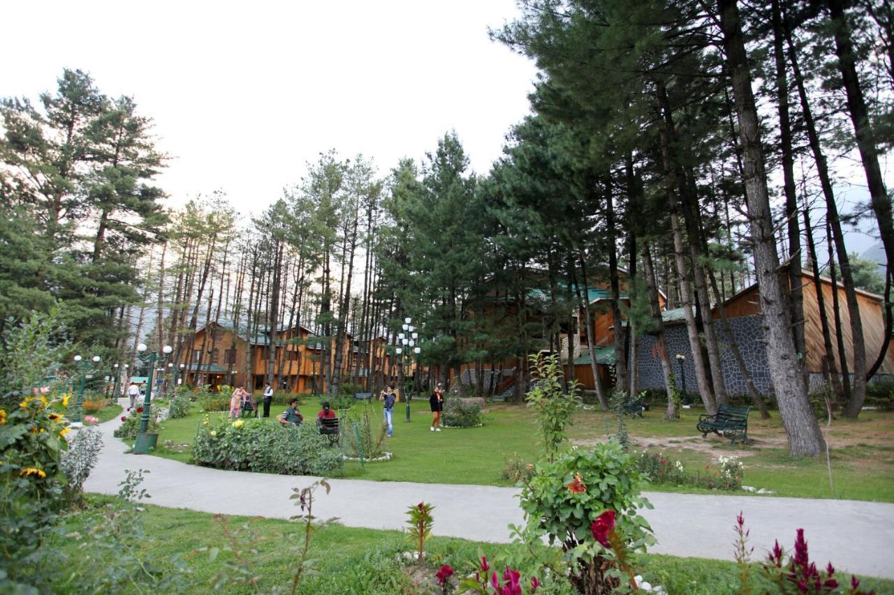 Radisson Golf Resort Pahalgām Exteriér fotografie