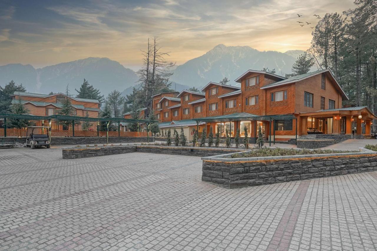 Radisson Golf Resort Pahalgām Exteriér fotografie