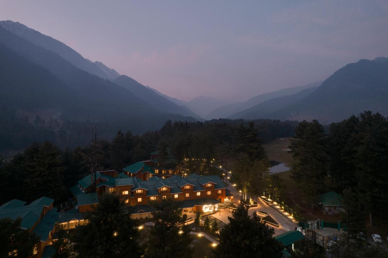 Radisson Golf Resort Pahalgām Exteriér fotografie