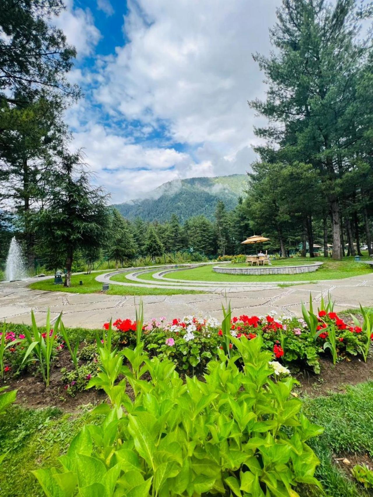 Radisson Golf Resort Pahalgām Exteriér fotografie